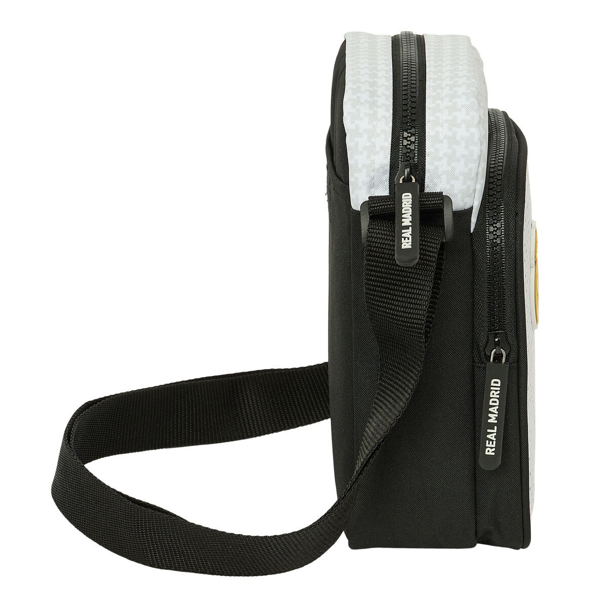 V4H37688D0C3BE19B31C9F67C0175E5A557R4604750P2