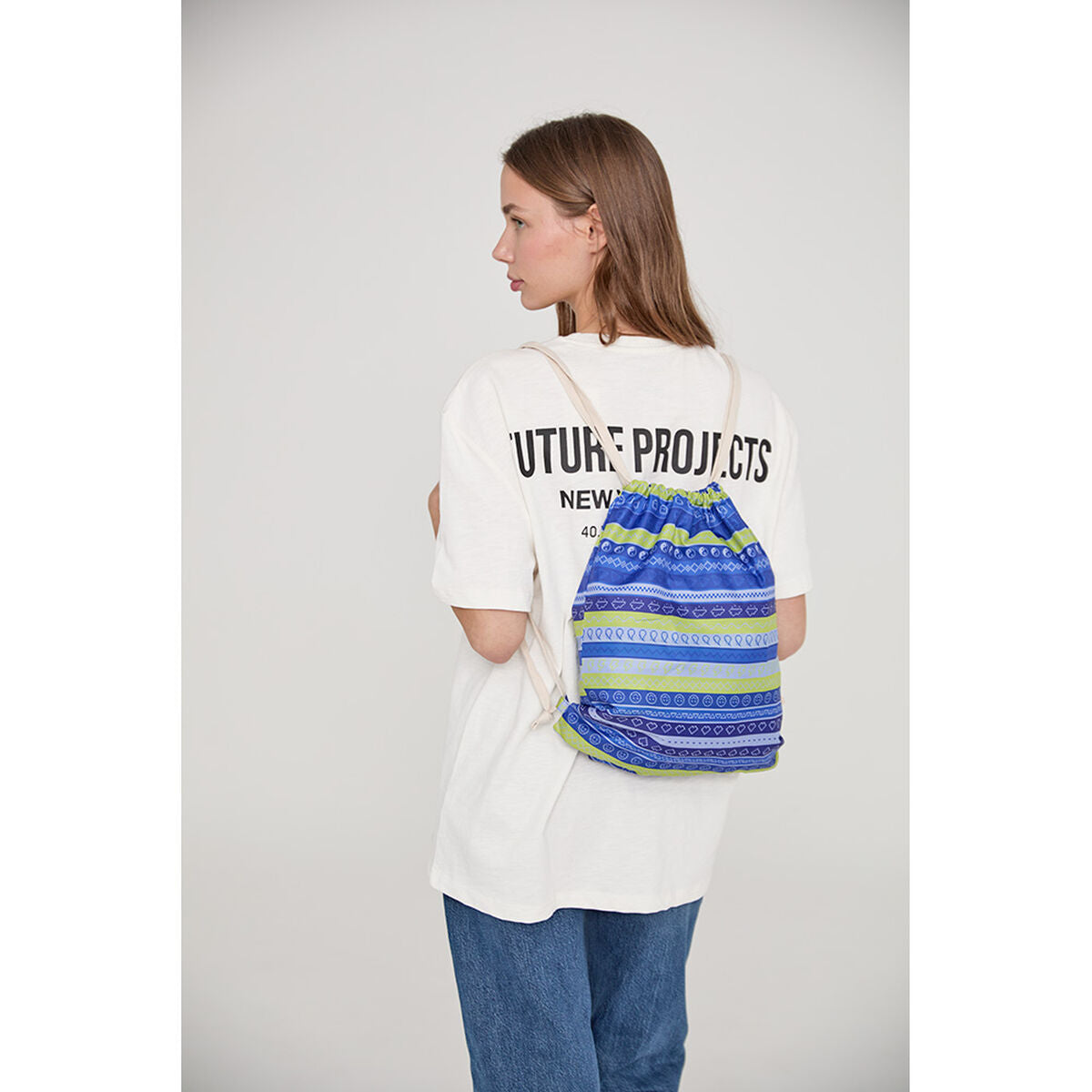 V4HC363AB3AD4B4FD20A59C94DE65B97446R4452932P4